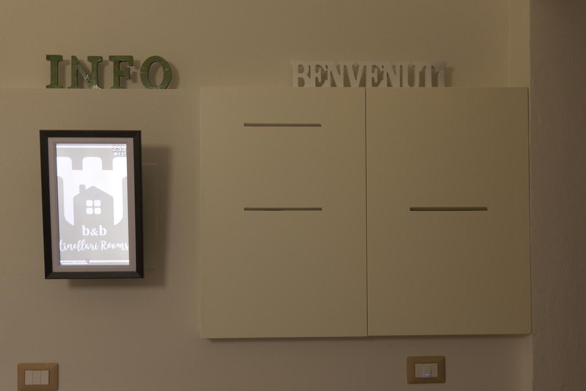 Tinellari Rooms Naples Extérieur photo
